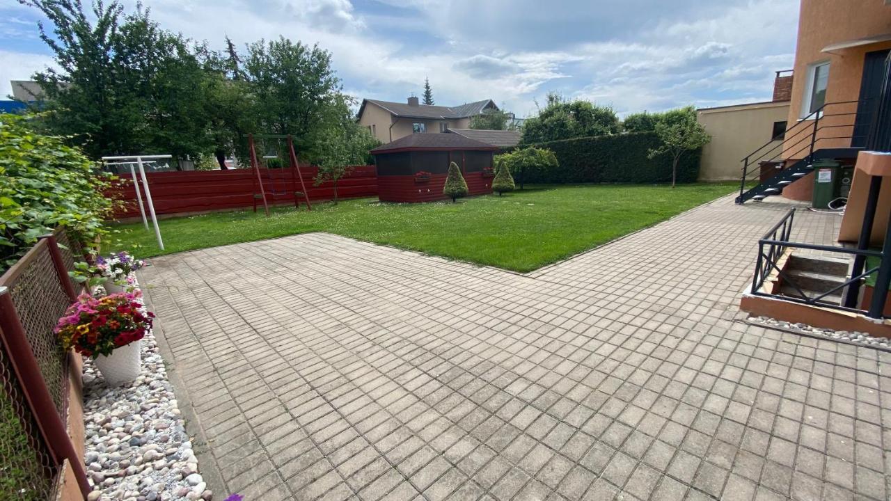 Japandi Apartamentai Каунас Екстериор снимка