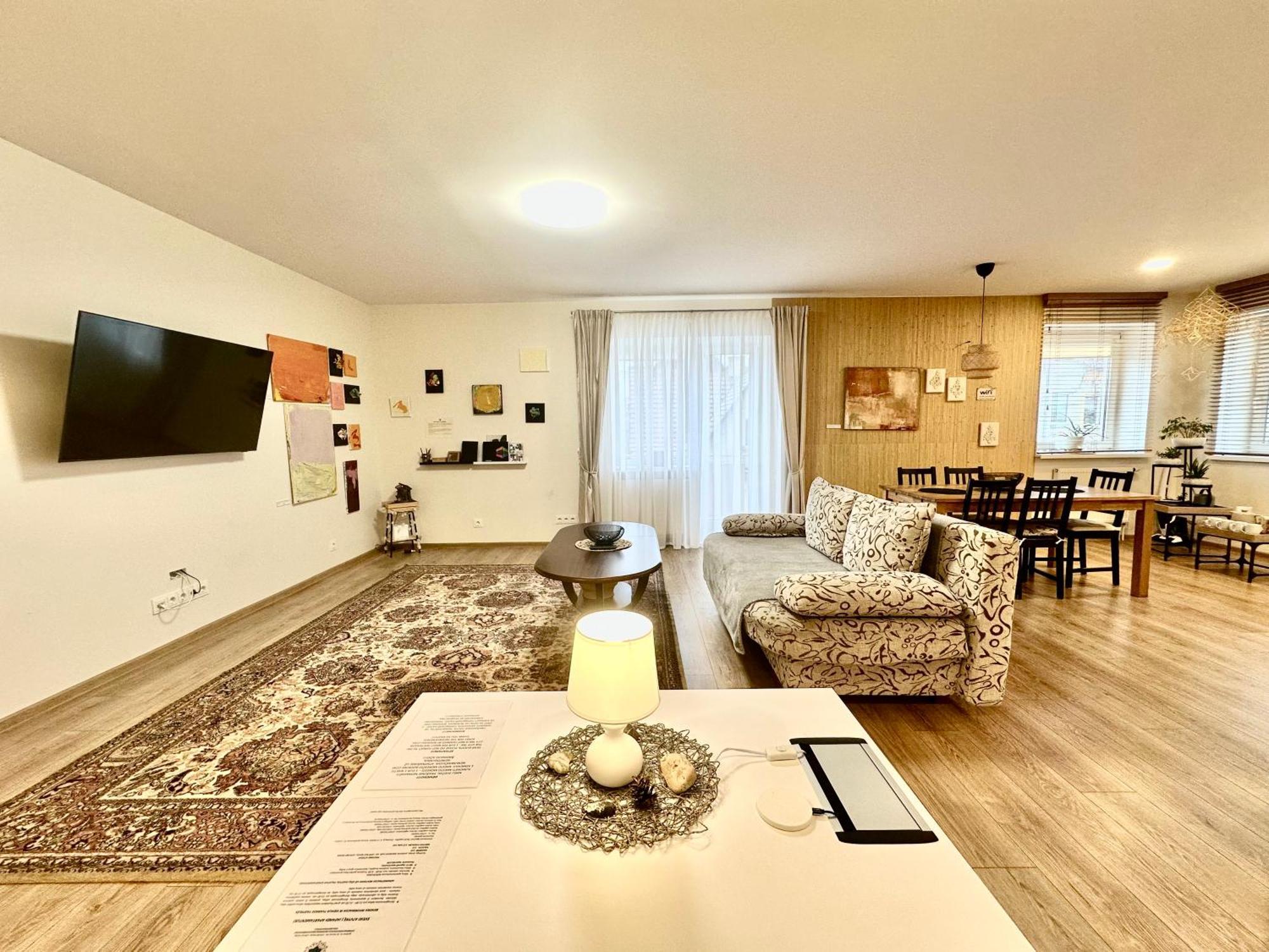 Japandi Apartamentai Каунас Екстериор снимка